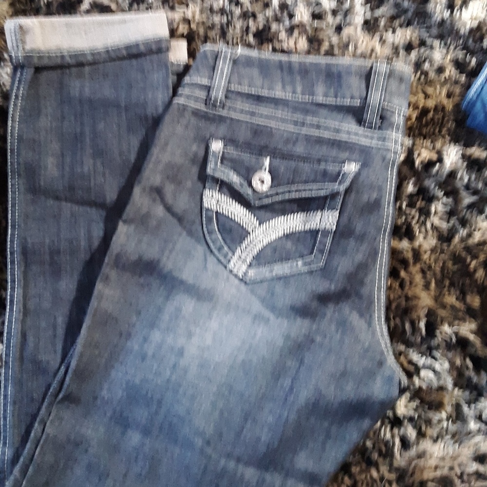 Jeans - Picture 2 of 6